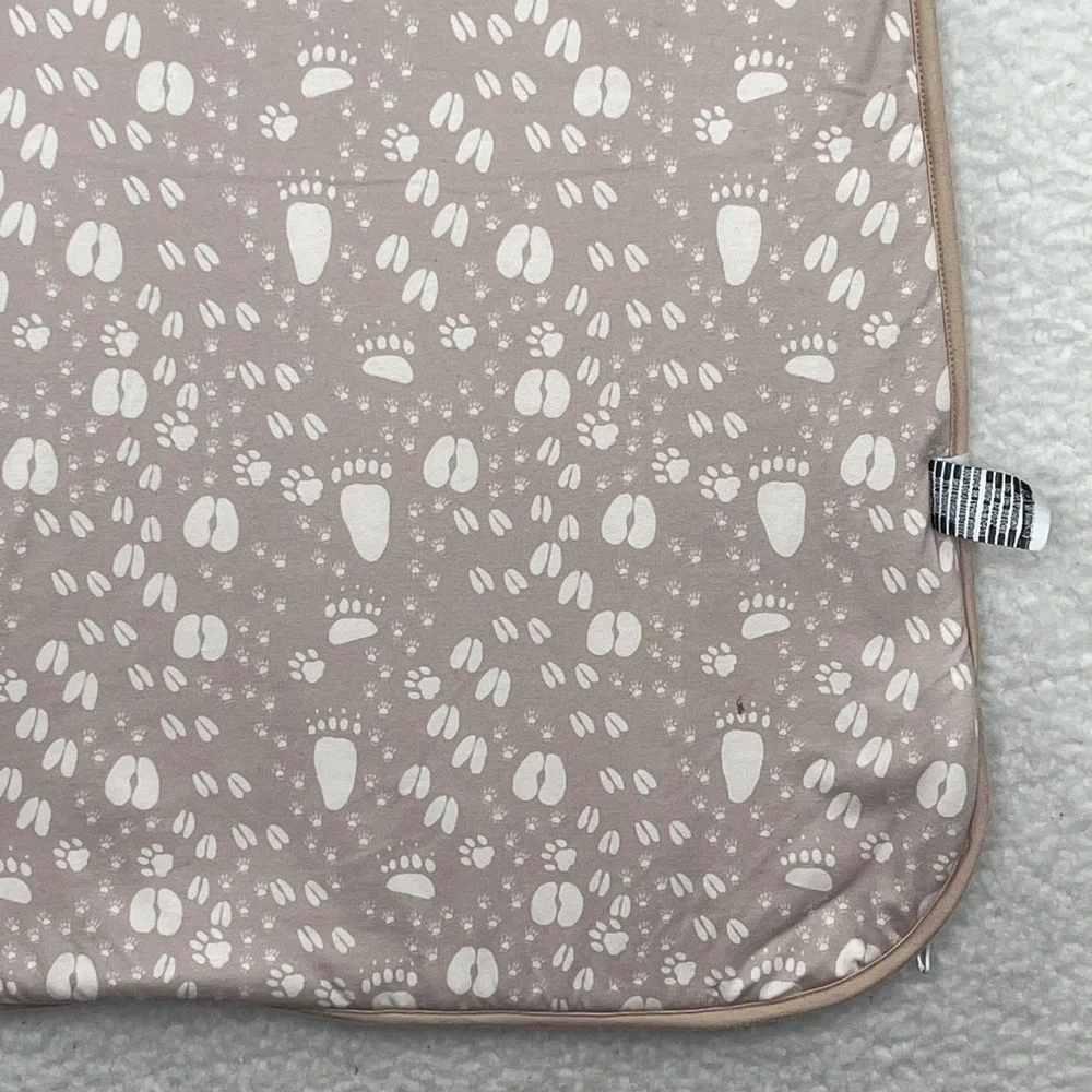 Copper Pearl Trek Sleep Bag Animal Tracks Wearable Blanket Mauve Neutral Large